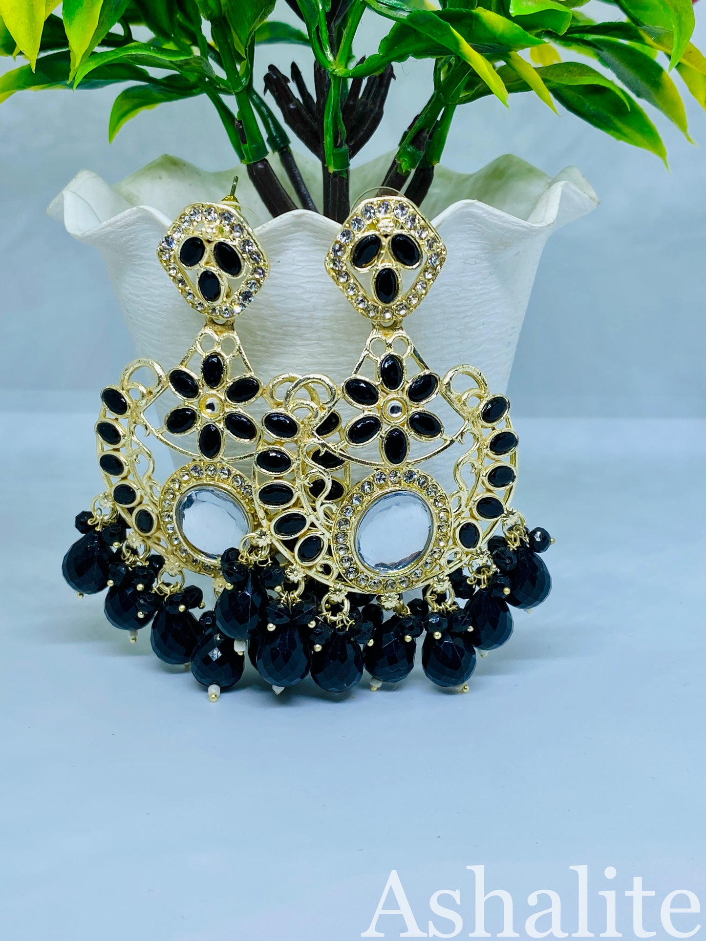 काम्या Black Kundan Chandbali Earrings with Bead Drops