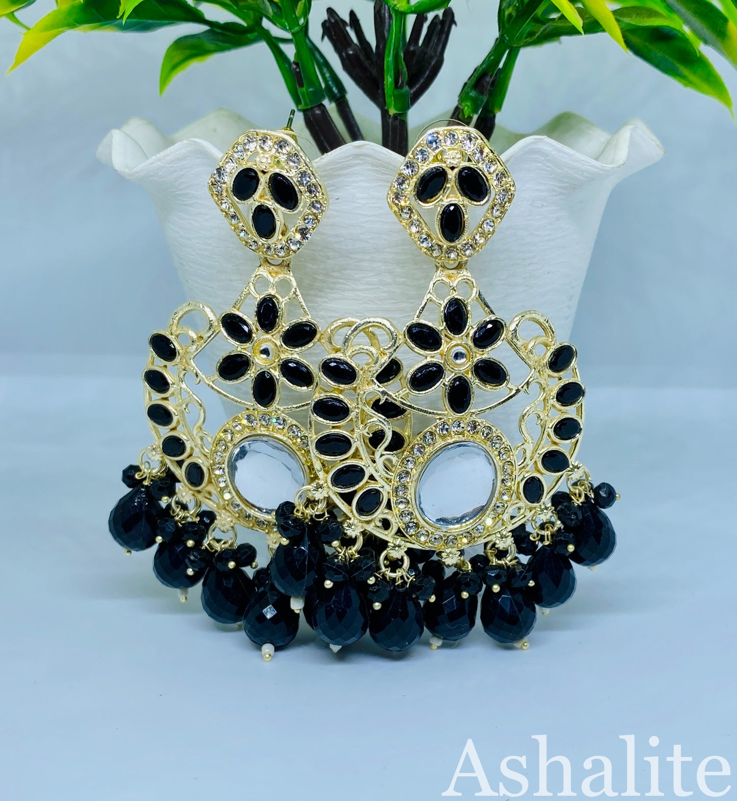 काम्या Black Kundan Chandbali Earrings with Bead Drops