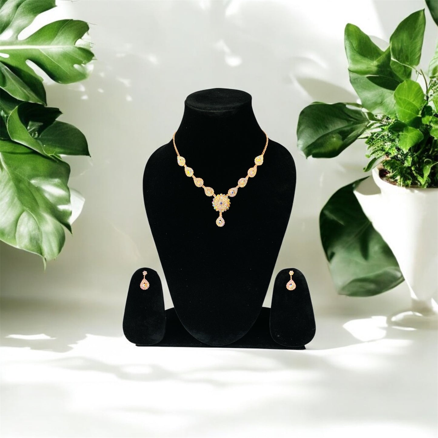 जानकी Gold Plated Necklace Set
