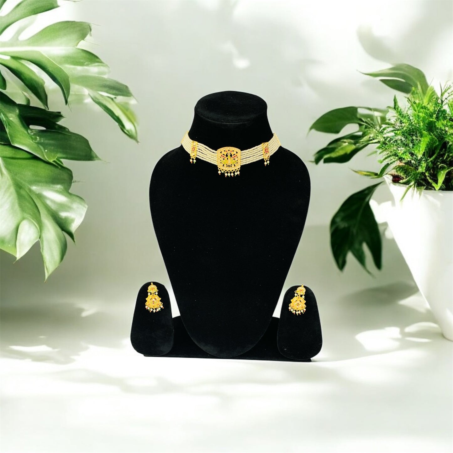 महादेवी Traditional Gold Plated Choker Necklace