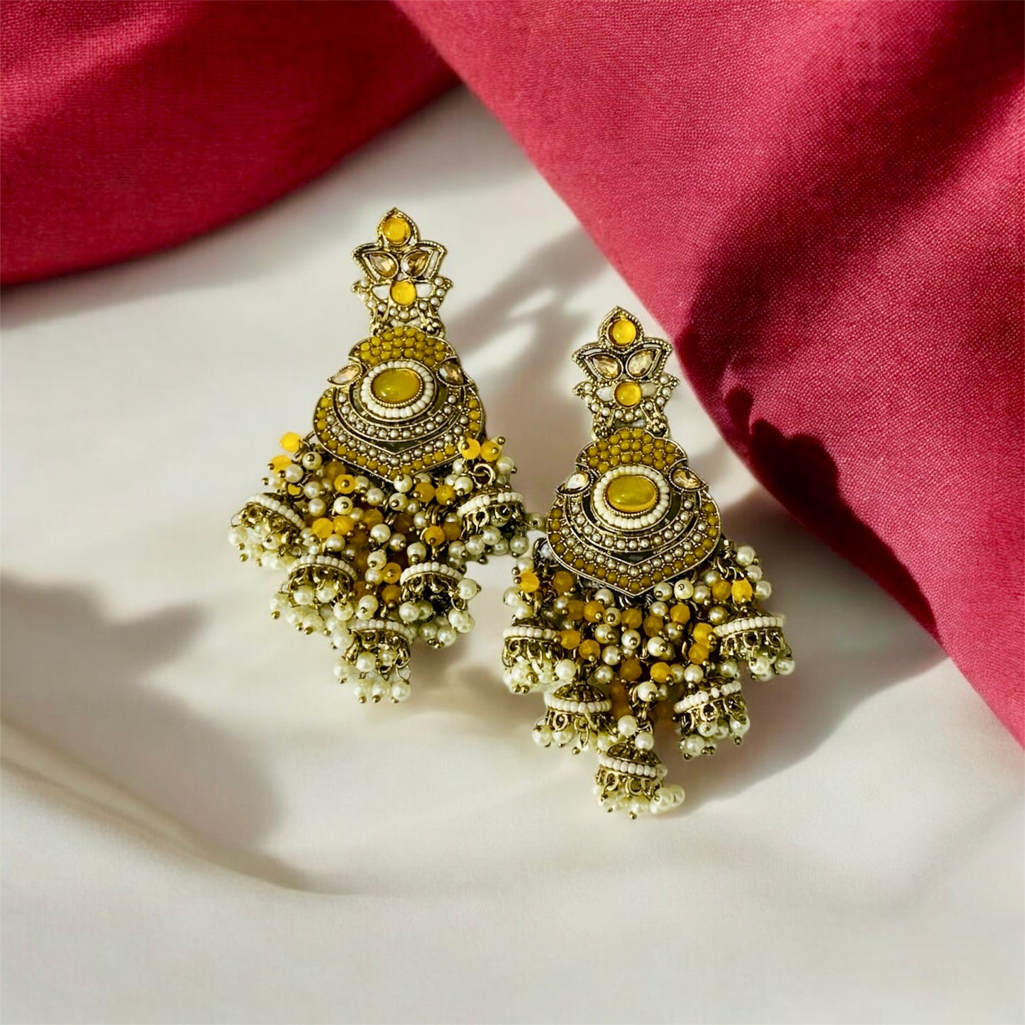 कान्हा Gold-Plated Chandbali Earrings