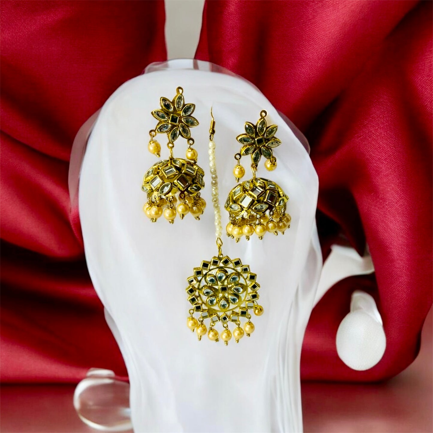 सुभांगी Gold-Plated Kundan Jhumka Earrings with Maang Tikka Set
