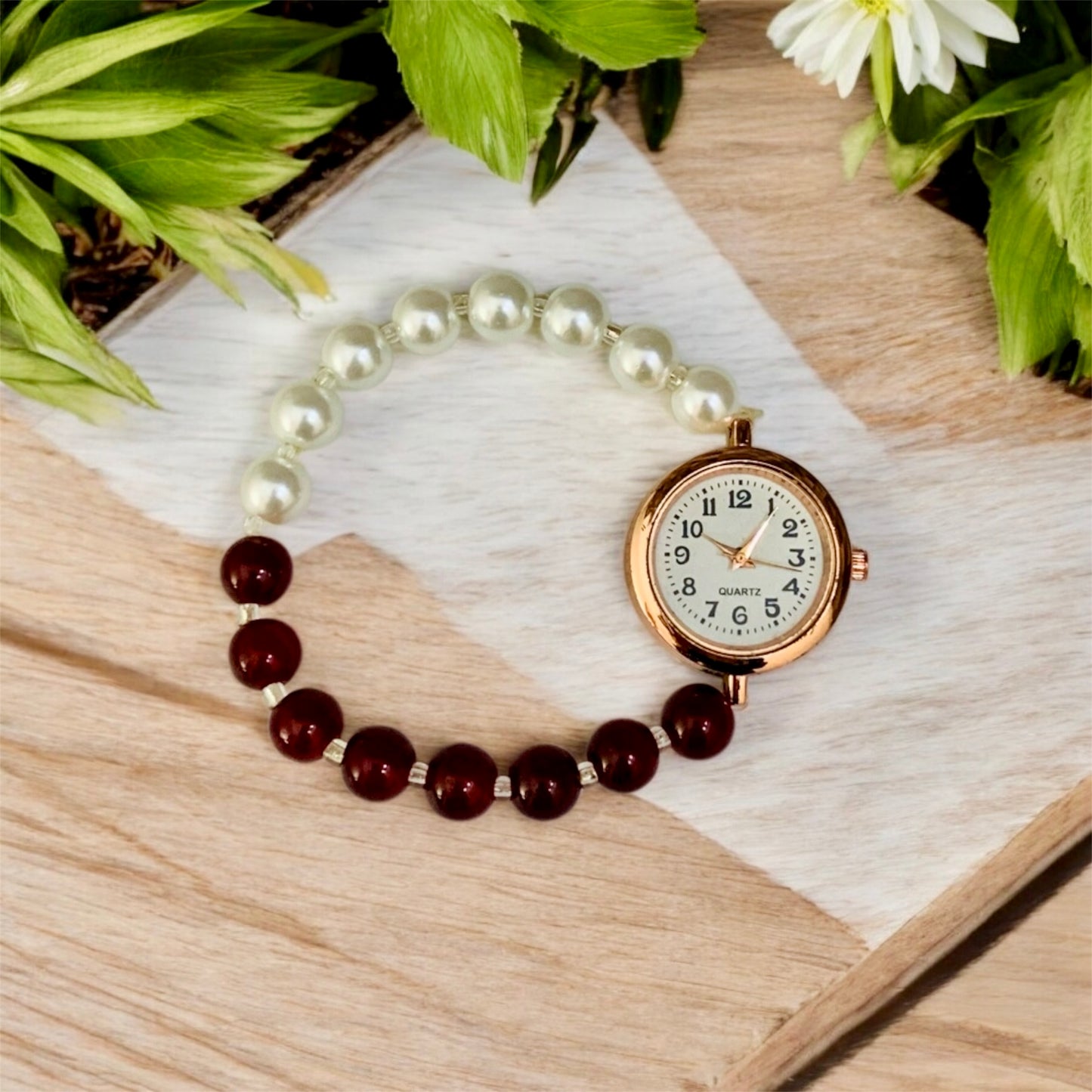 सावित्री Cheery & Silver Pearls Bead Bracelet with Rose Gold Dial Watch