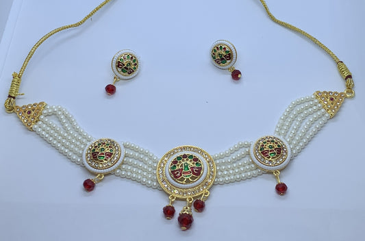 Traditional Kundan and Pearl Choker Necklace Set with Earrings for Women