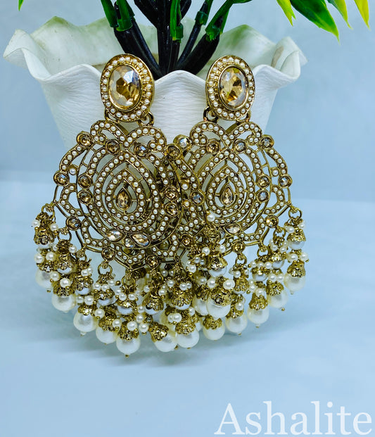 Pakistani Premium Elegant Gold and Pearl Chandbali Earrings