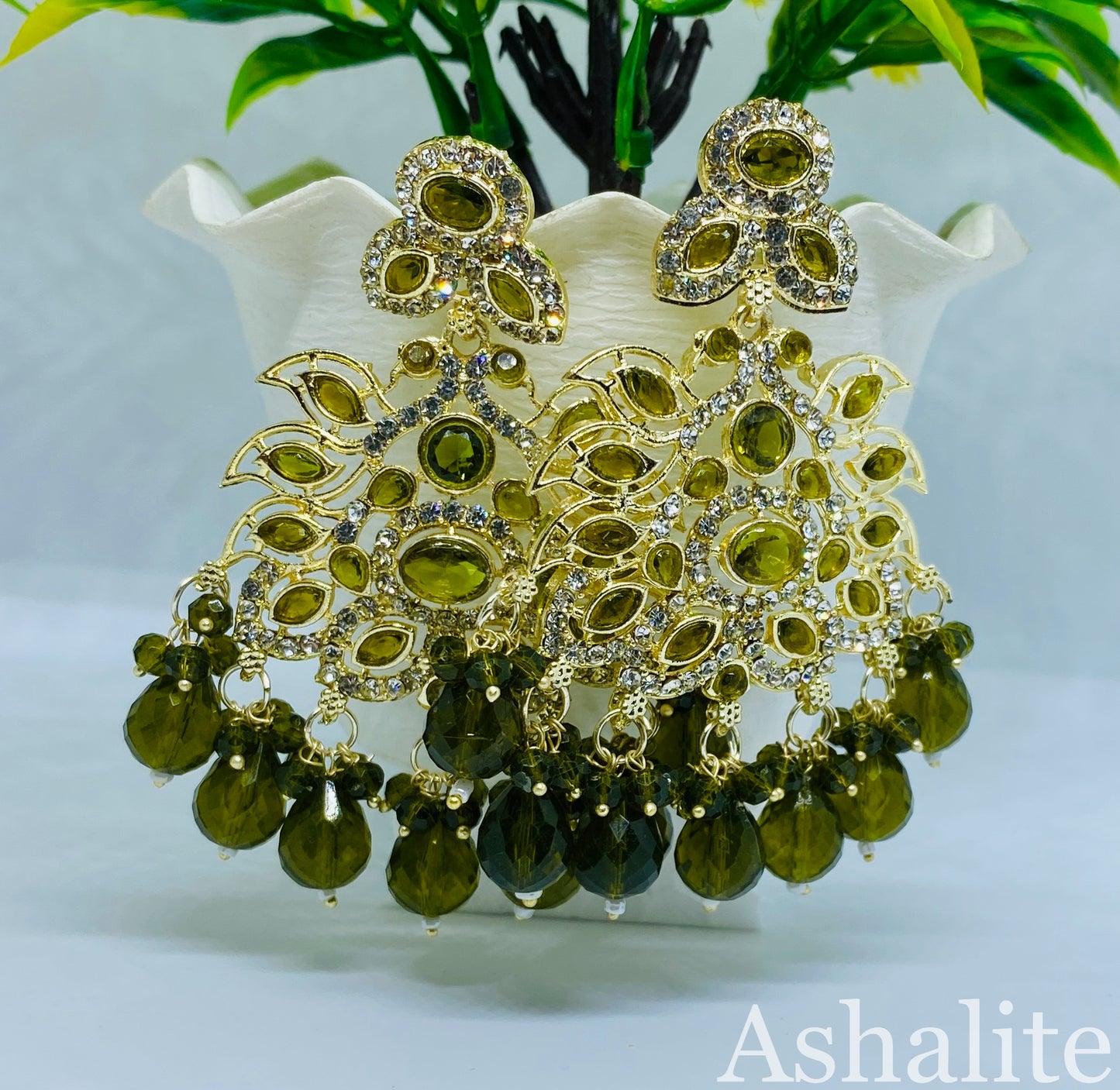 माधवी Kundan Deep Aqua Blue Chandbali Earrings