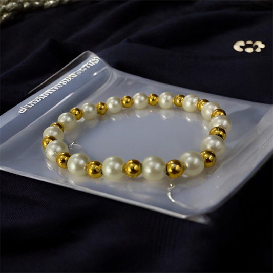 गोमती Classic Pearl Elegance Bracelet – Purity, Calm & Divine Grace