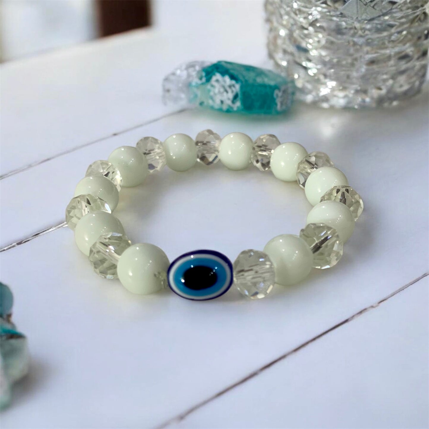 सावित्री White Crystal Evil Eye Protection Bracelet – Aura Shield & Positive Energy