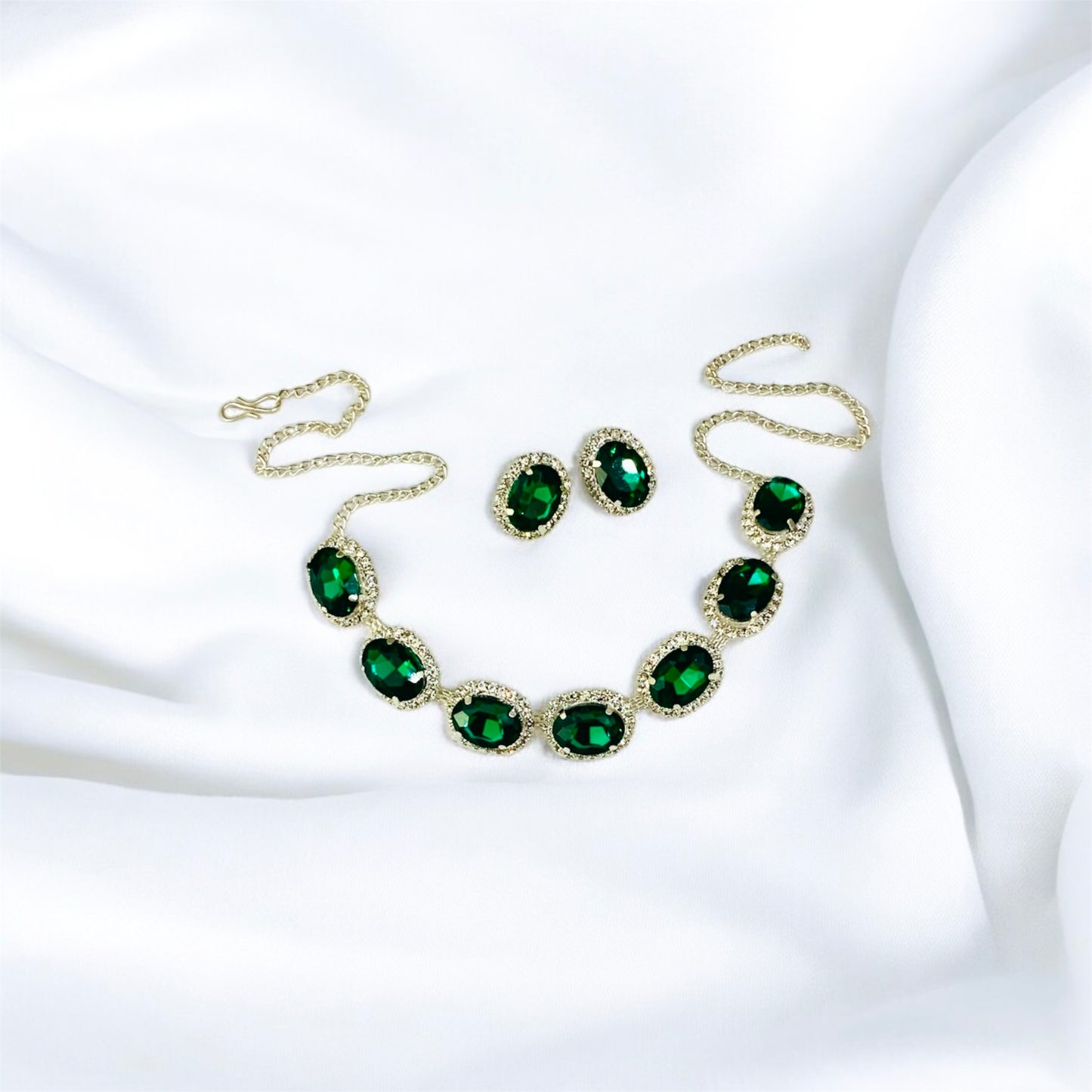 कृष्ण कान्ता Green Gemstone Necklace & Earring Set with Crystal Accents