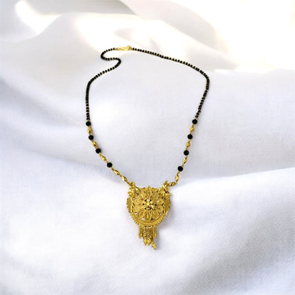Shakti mangal sutra front view — bold gold plated mangal sutra India