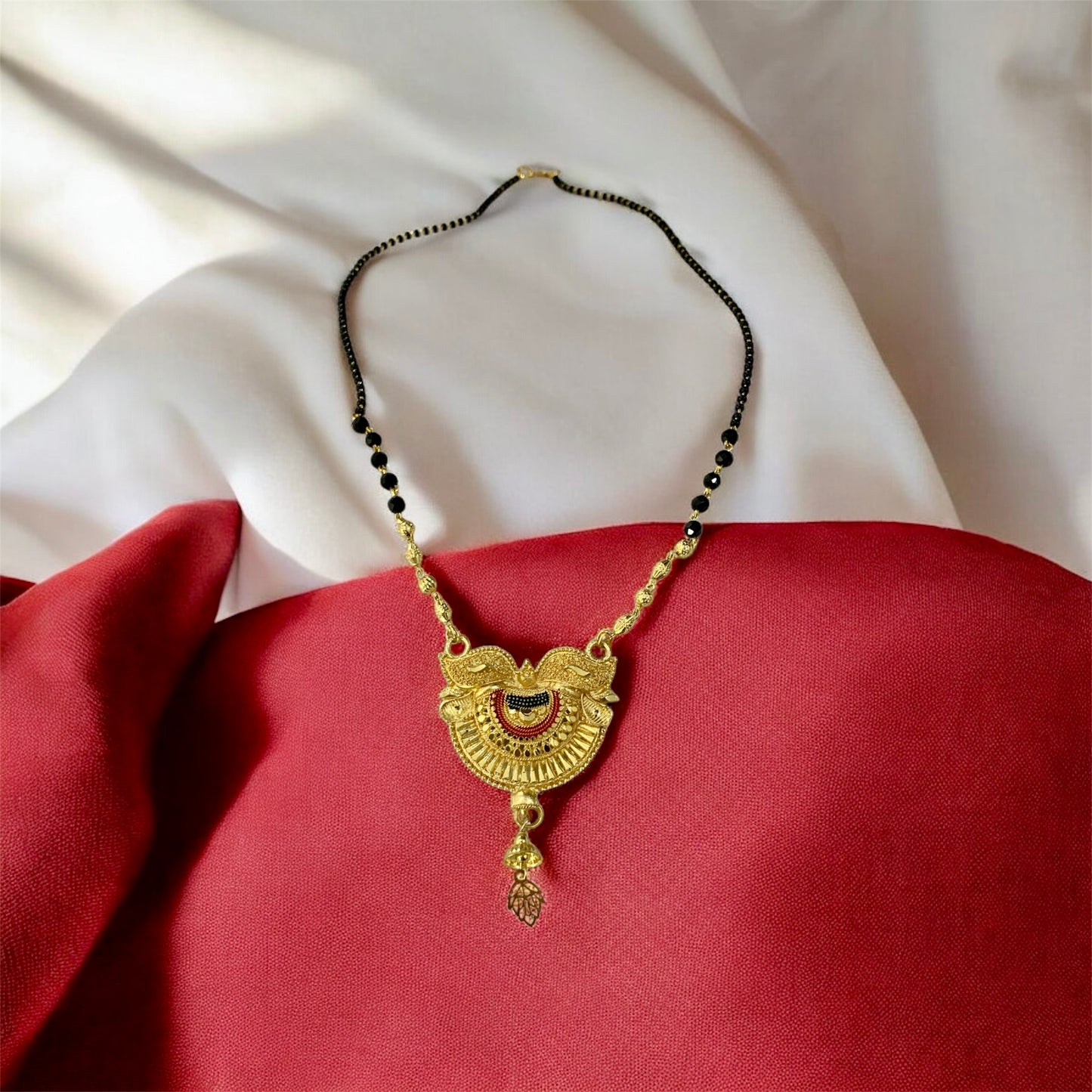 भव्या Mangal Sutra - Grandeur with Grace